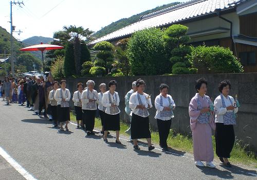 晋山式 しんざんしき お稚児行列 南紀白浜 椿温泉 旅館しらさぎ 湯治と海の幸 旬の料理が大人気